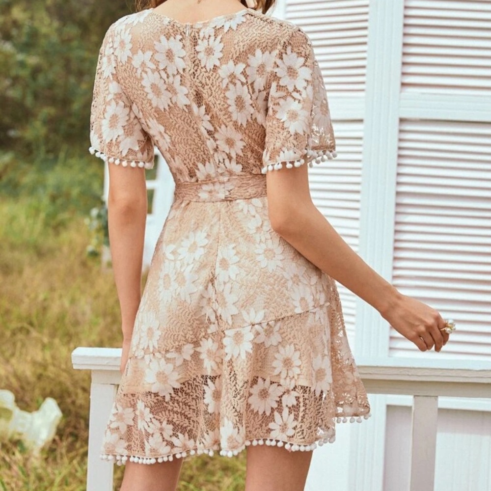 Embroidered boho lace pom pom dress ruffle floral - Picture 3 of 3